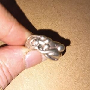 925  Solid Silver Sexy Ring  w 7